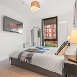 Apartman Stylish Flat In - Sleeps 5 *