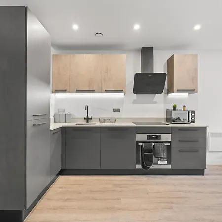 شقة Stylish Flat In - Sleeps 5 *