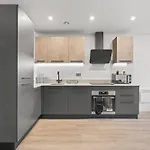 Appartement Stylish Flat In - Sleeps 5 *